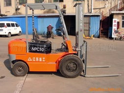 內(nèi)燃叉車(chē)與電動(dòng)叉車(chē)的加工定做指南